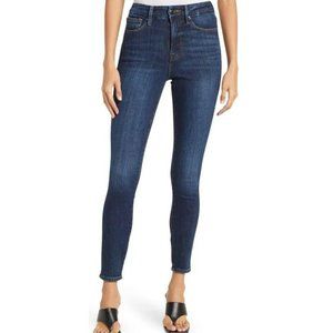 Good American Good Waist Chewed Back Pockets Jeans